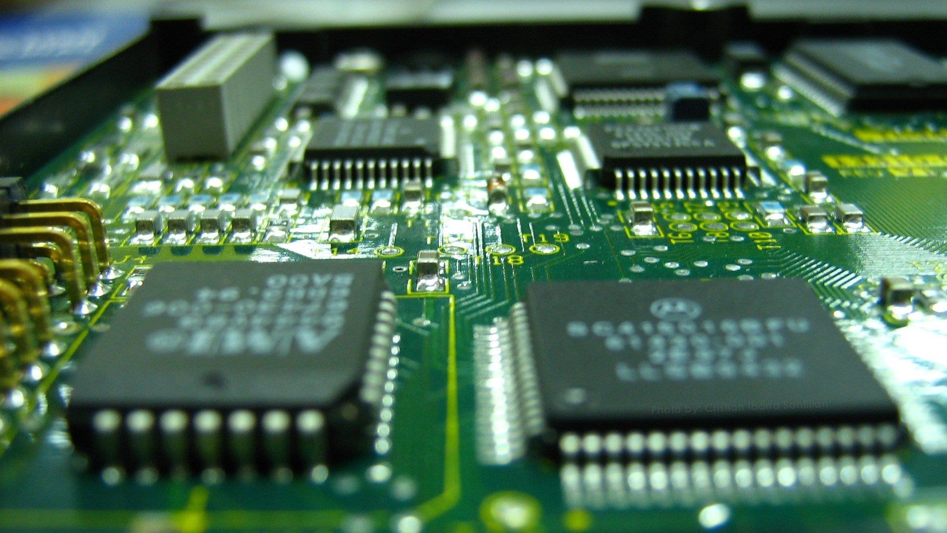 Analyst: China Could Drive Recovery For Semiconductor Stocks In 2023