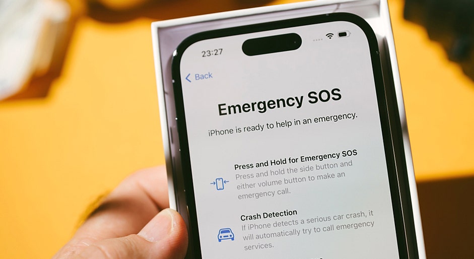 iPhone's Emergency SOS Via Satellite Feature Helps Rescue 2 People Stranded 300 Feet In Remote California Canyon