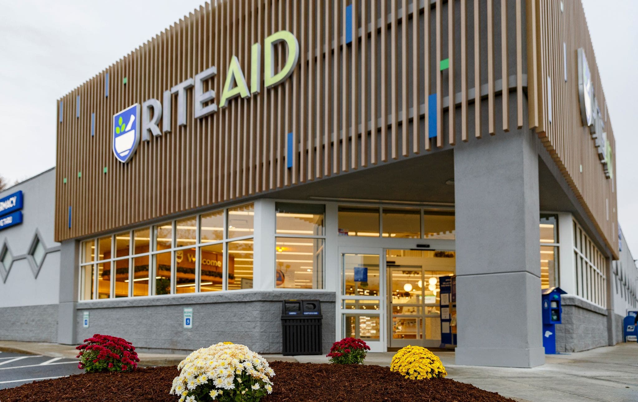 Rite Aid Beats On Q3; Widens FY23 Loss Forecast Citing Headwinds
