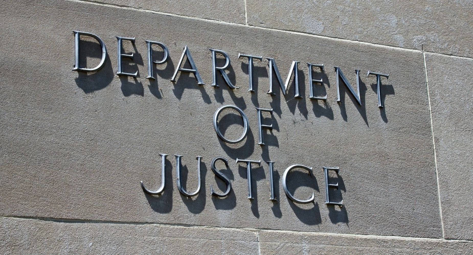 DOJ Launches Criminal Investigation Into $372M FTX Hack: What Investors Need To Know