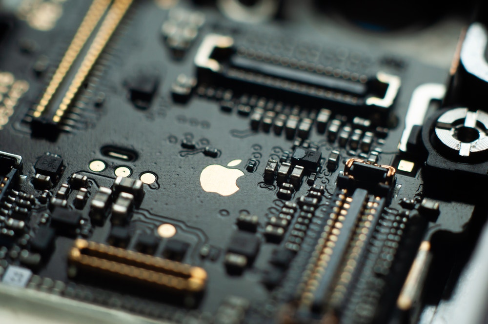 Apple Reportedly Gears Up To Buy US-Made Chips In Strategic Pivot Away From Asia