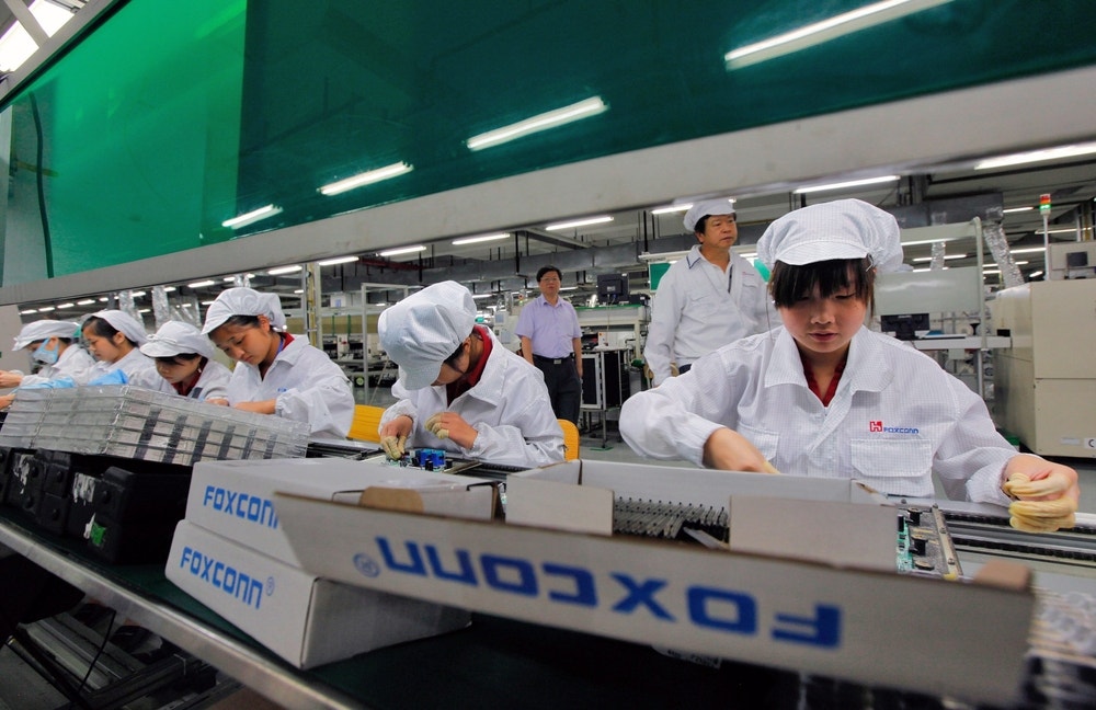 Apple Supplier Reportedly Sees Full Production Comeback At COVID-Hit China Plant By Early Jan