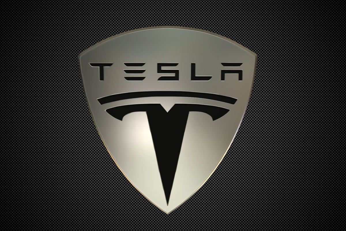 Tesla, Nio And three Shares To Watch Heading Into Tuesday – SemiLEDs (NASDAQ:LEDS), Li Auto (NASDAQ:LI)