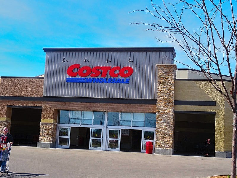 Costco Wholesale Executes Well In Tough Operating Environment, Analyst Says