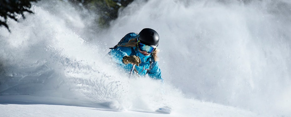Vail Resorts' Holiday Metrics Affected By Storm-Related  Disruptions, Says Analyst