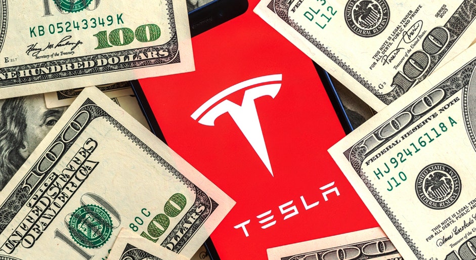 Tesla's Price Cuts 'Adverse Fundamental Development' — Analyst Says Potentially Far Worse For Competitors