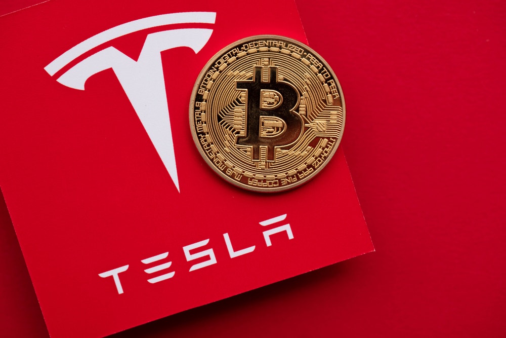 Tesla HODLs Bitcoin — But Sticks To Dogecoin-Only Crypto Payments Policy