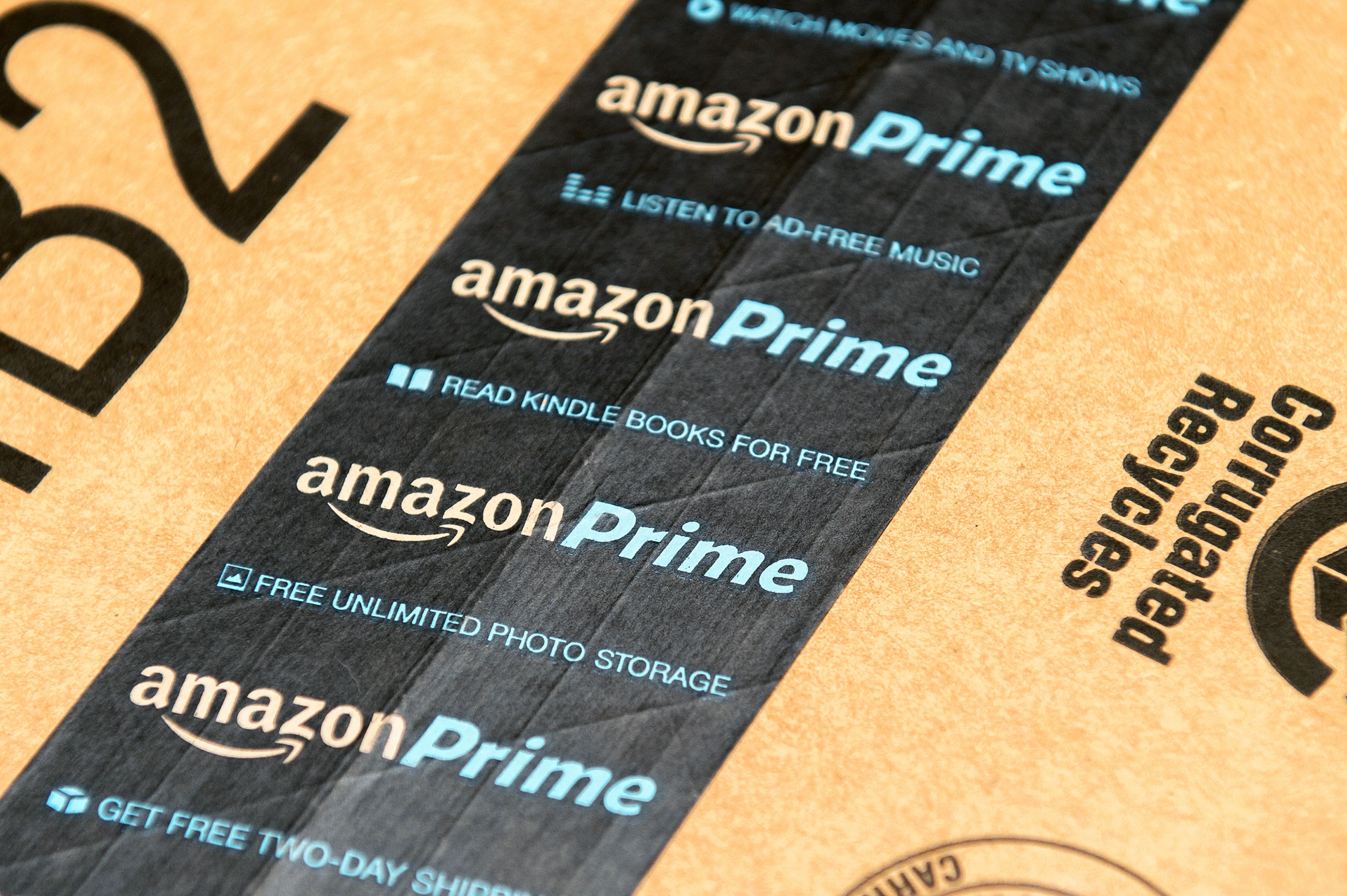 Amazon Flies Higher On Break From This Pattern: Here's Why $109 Could Be In The Cards
