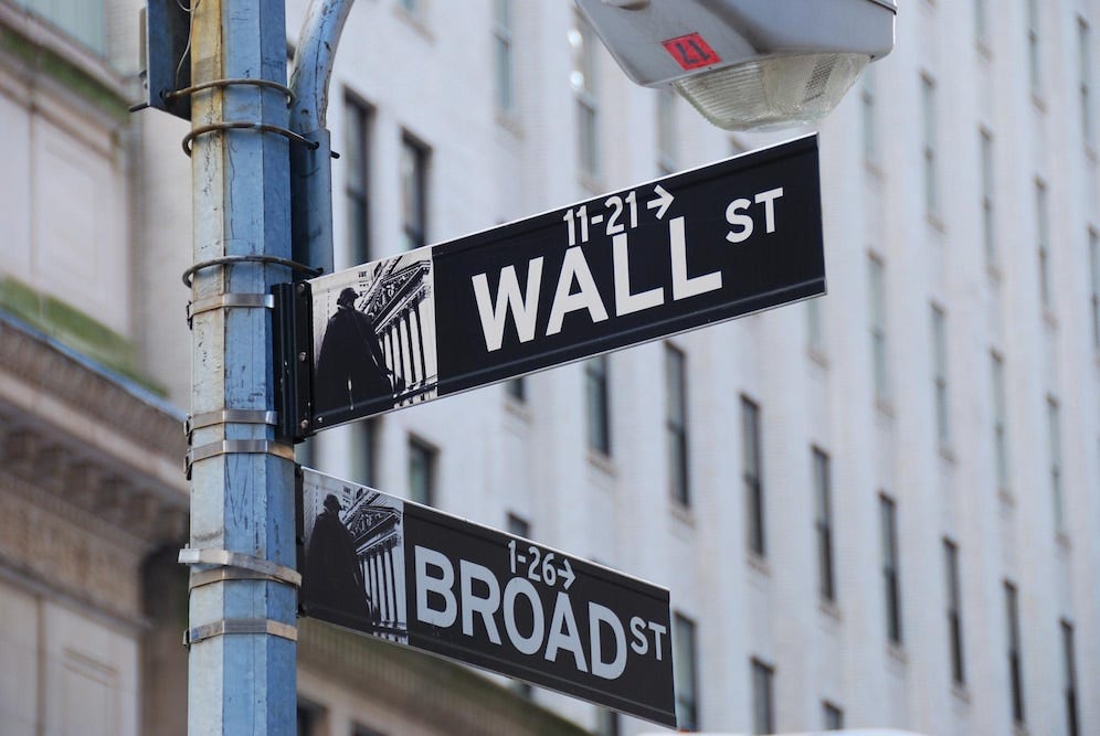 US Stocks Open Lower; Nasdaq Down 1%