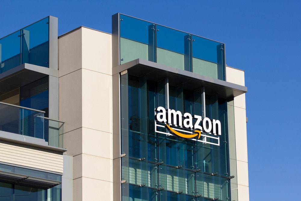 Amazon's Retail Strength Outshines AWS Slowdown, Analysts Are Raising Price Targets