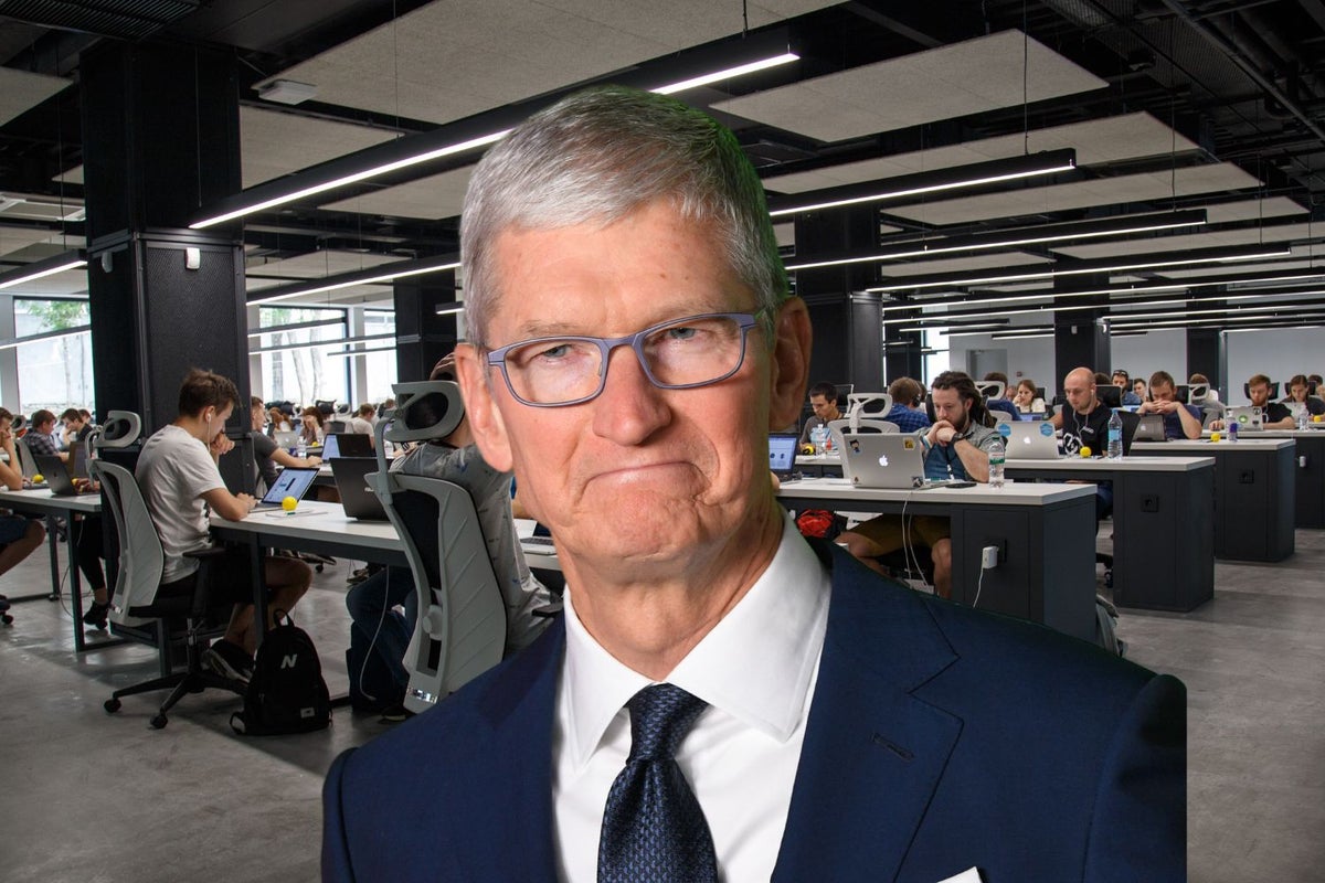 Apple CEO Tim Cook Says Layoffs Are Last Resort, But 'You Can Never Say Never' - Benzinga (Picture 1)