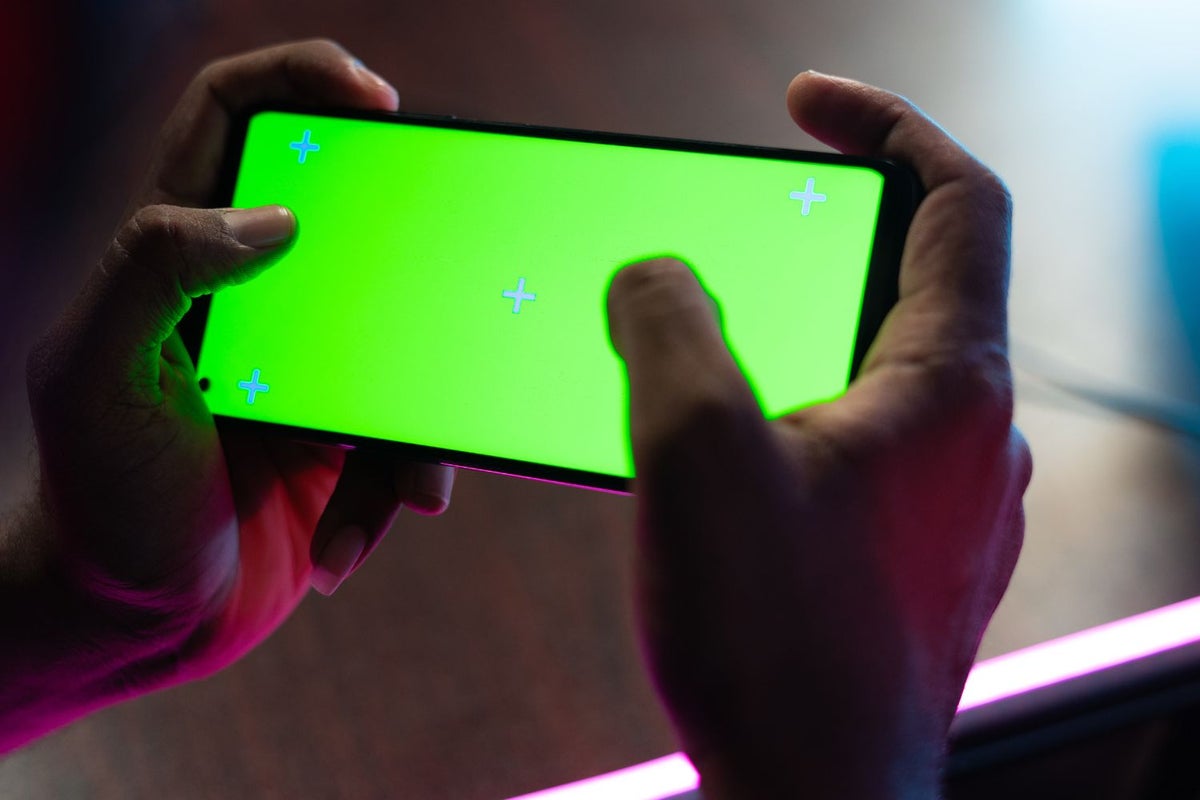 Teen uses mom’s card to keep spending wildly on mobile games. Now her family’s life savings are gone.