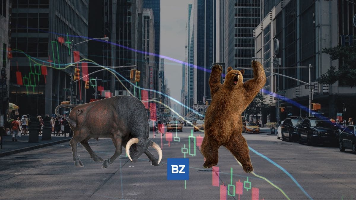 Benzinga's Bulls and Bears: AMC, Apple, Philip Morris, Ford and Elon Musk's "Demon Mode"
