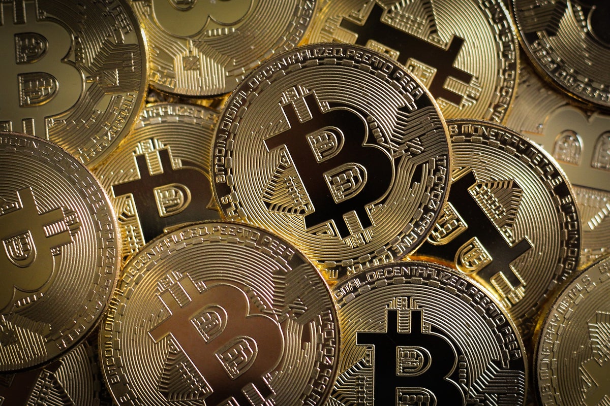 Bitcoin Mining Stocks Marathon Digital, Riot Platforms Are Moving Monday: What’s Going On? – Marathon Digital Holdings (NASDAQ:MARA)
