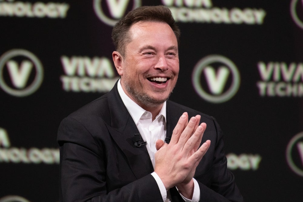 Elon Musk Contemplated Buying A House To Provide Stability For His Family But Deemed Them All Too Expensi – Benzinga