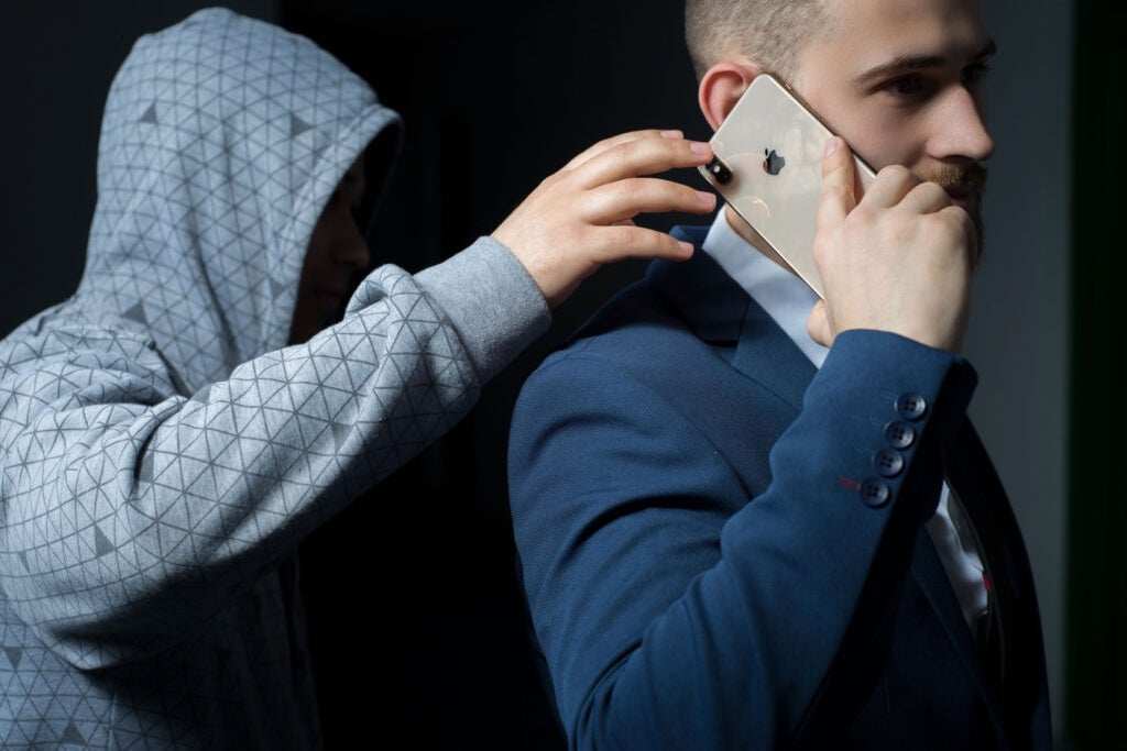 Lost Your iPhone And Receiving Weird Texts To Unlock It? Here's What You Need To Do - Benzinga (Picture 1)