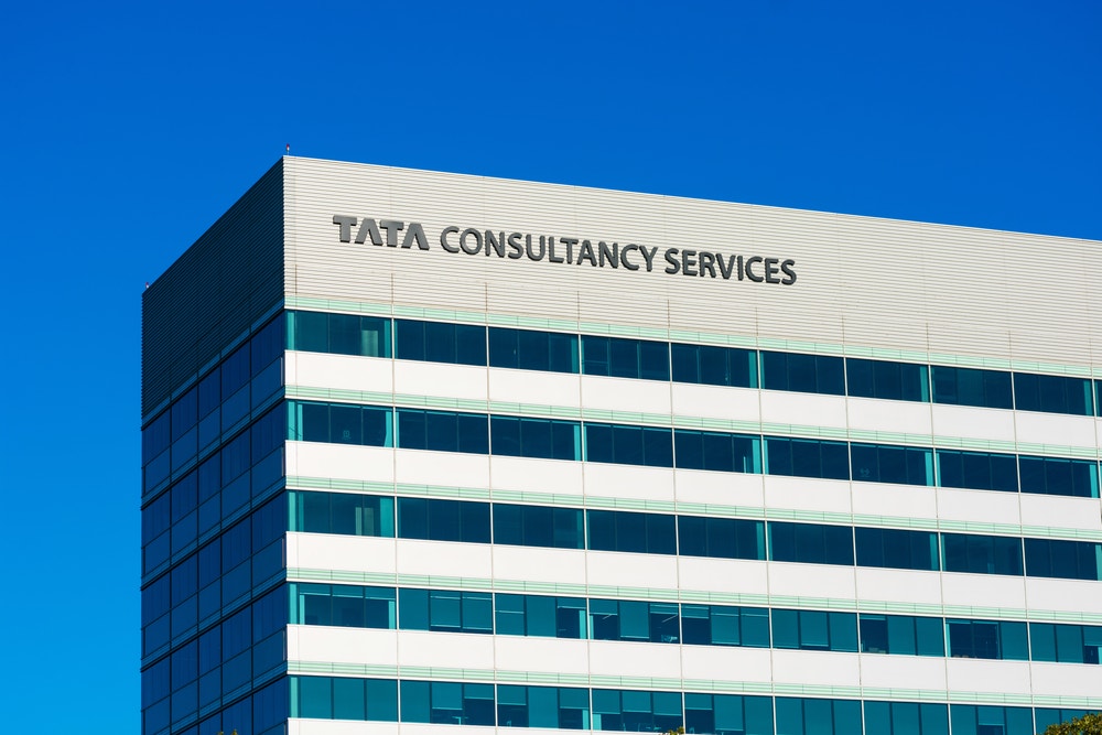 TCS Shares Extend Gains After Major Deal With UK Insurance-Services Provider