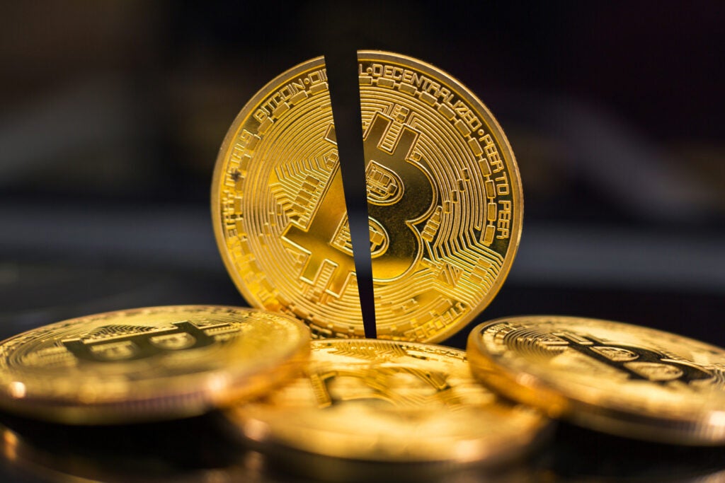Bitcoin Surpasses $3,200 Following PCE Inflation Data; Wormhole Emerges As Top Gainer