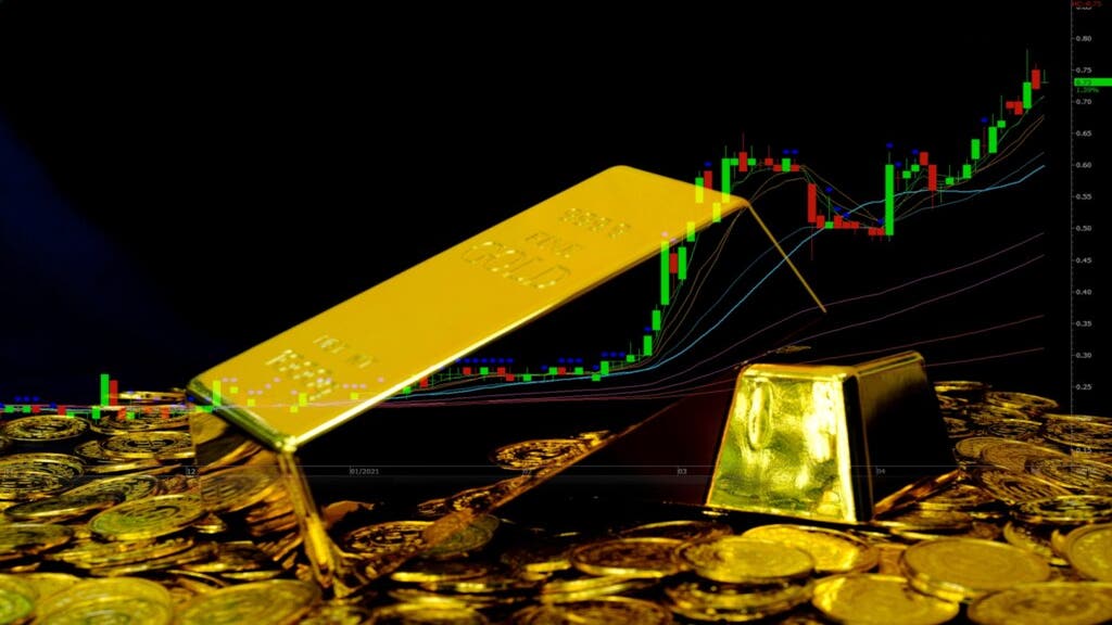 Gold soars against all expectations: buying frenzy in the East or redux of the 1970s? Billionaire investor David Einhorn thinks there is a 'secular trend'