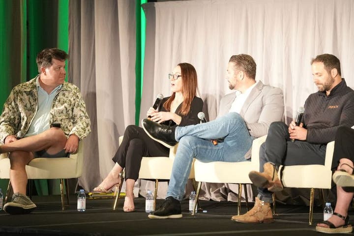 Are Hemp-THC Beverages Competing With Alcohol? Experts Discuss New Alternatives For Adult Beverages At Benzinga Cannabis Conference