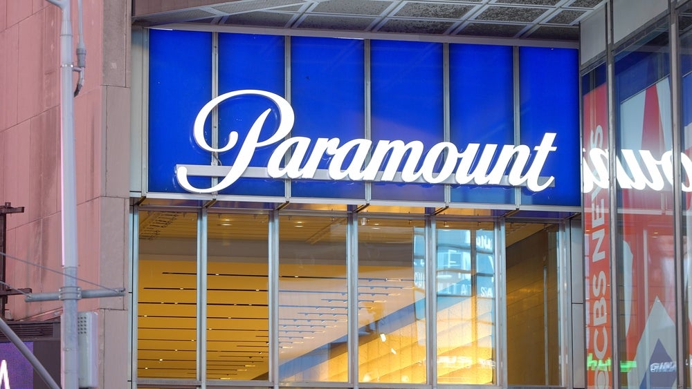 Paramount Global Stock Slides Further After Warren Buffett Sells Stake: Charting The Bearish Sentiment