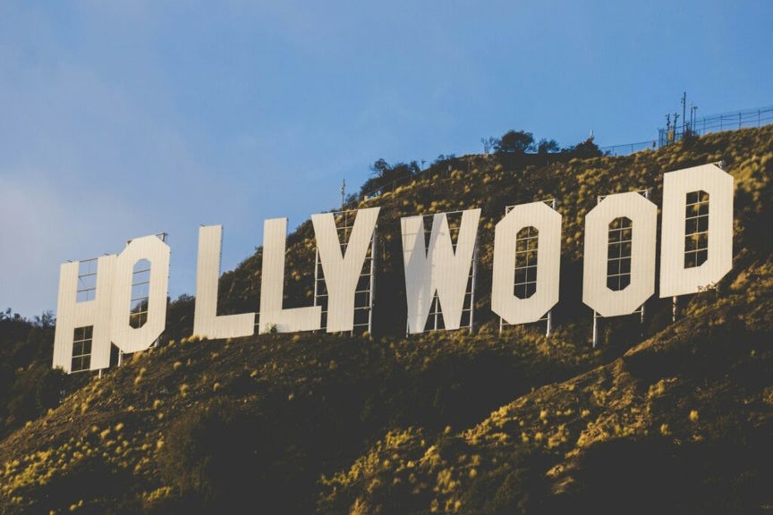 Alphabet and Meta Engage Hollywood Studios in Major AI Video Licensing Deals – Alphabet (NASDAQ: GOOGL), Meta Platforms (NASDAQ: META)