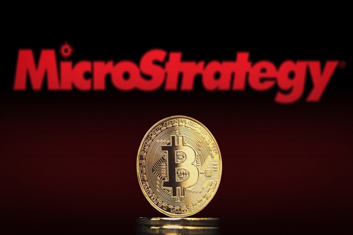 MicroStrategy Ups Convertible Note Offering To $700M To Fuel Bitcoin Acquisitions