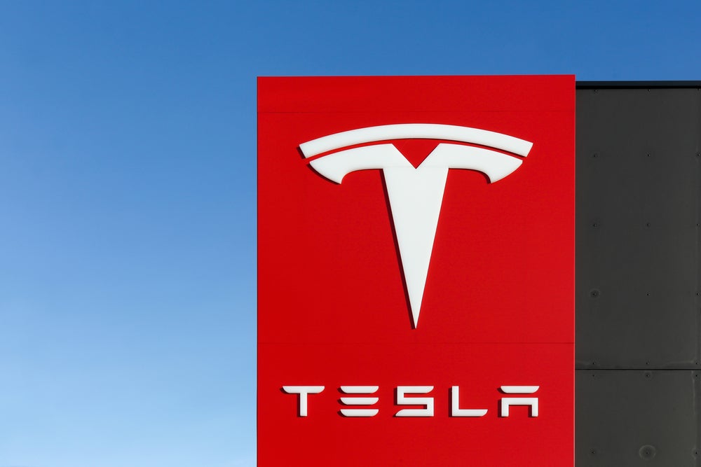 Tesla Posts Weak Earnings, Joins Visa, Deutsche Bank And Other Big ...