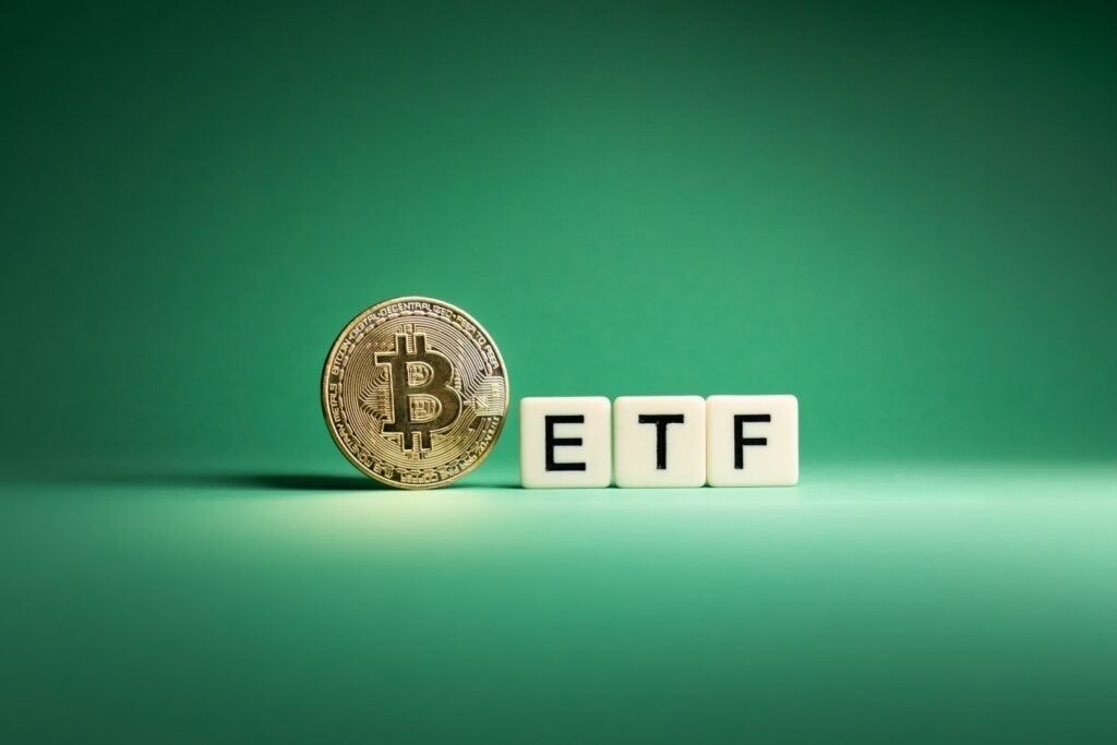 Bitcoin Drops 4%, Loses $60,000 Support As ETFs See $127M Outflow