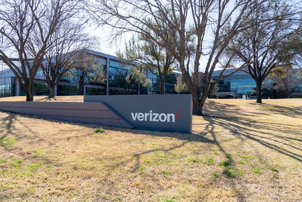 2 News Article Image Verizon Q3 Earnings: Wireless Subs Boost with 5G Offers, $1.7B Severance Charge Hit To Profit, Reiterates Annual Outlook - Verizon Communications  ( NYSE:VZ ) 