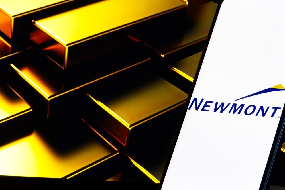 2 News Article Image Gold Miner Newmont Corp Stock Falls After Q3 Results: Details - Newmont  ( NYSE:NEM ) 