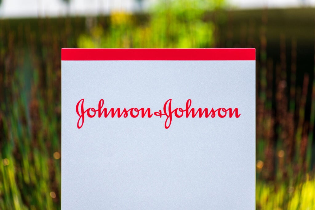 0 News Article Image Los analistas más precisos de Wall Street dan su opinión sobre 3 acciones del sector de la salud con rendimientos de dividendos superiores al 3% - Johnson & Johnson