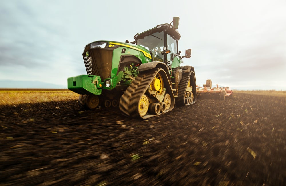 4 News Article Image Deere Gears Up For Q4 Print; Here Are The Recent Forecast Changes From Wall Street's Most Accurate Analysts - Deere  ( NYSE:DE ) 