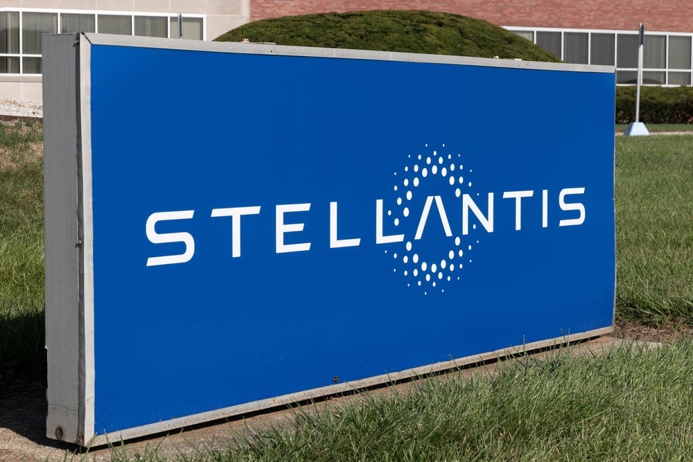 1 News Article Image What's Going On With Stellantis Stock Monday? - Stellantis  ( NYSE:STLA ) 