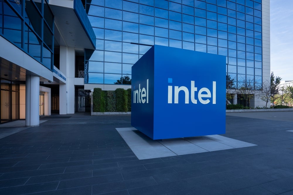 2 News Article Image El cambio de CEO de Intel no es probable que ayude a ganar tracción frente a Taiwan Semi y Nvidia: Analistas - Intel