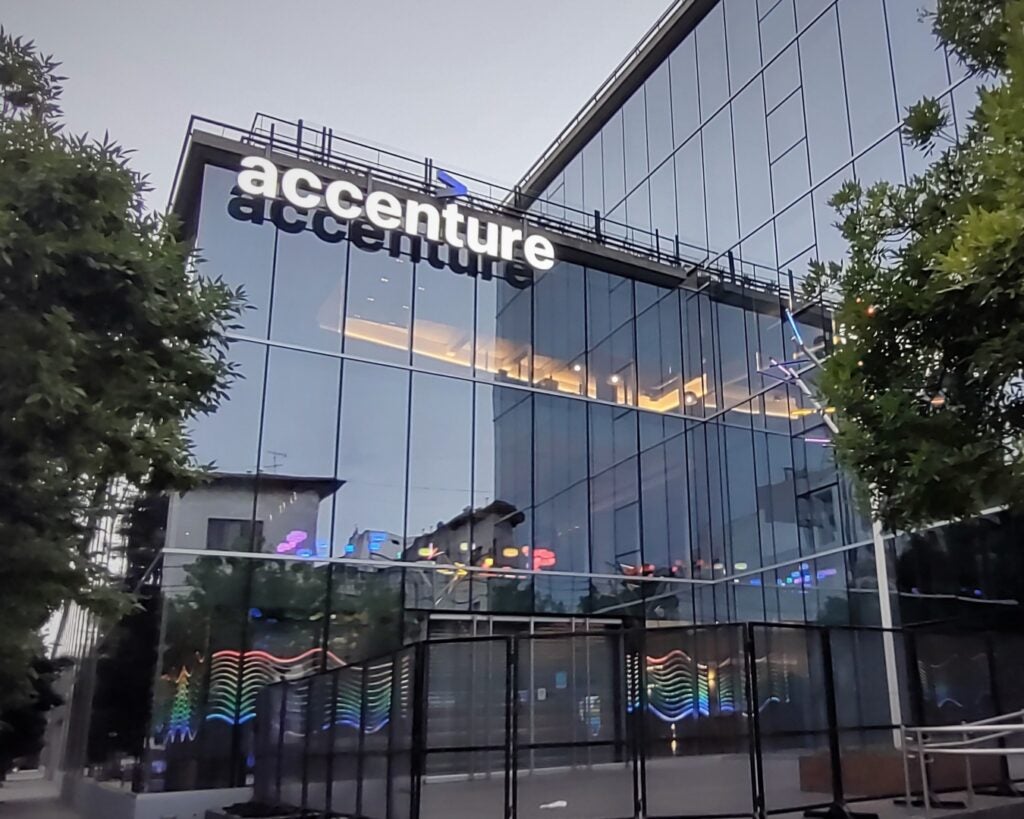 1 News Article Image Accenture Posts Upbeat Results, Joins Darden Restaurants, CarMax And Other Big Stocks Moving Higher On Thursday - Darden Restaurants  ( NYSE:DRI ) , Accenture  ( NYSE:ACN ) 