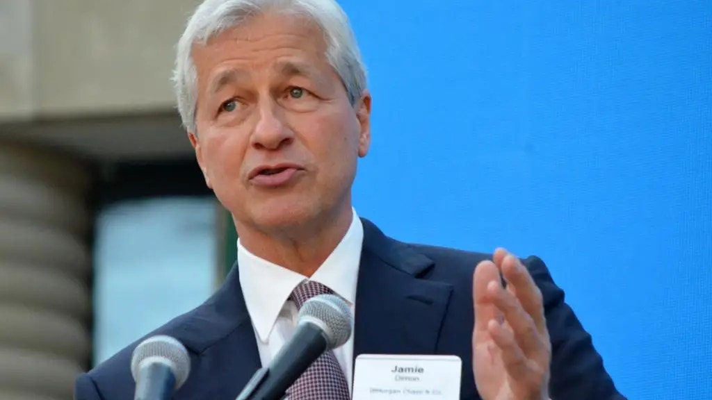 The U.S. economy is 'kind of booming,' says JPMorgan CEO Jamie Dimon, but a recession remains a possibility