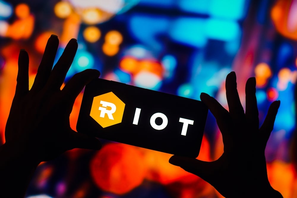 Capitalizing On Crypto: Riot And Iris Energy Present Opportunities, Analyst Sees 100% Upside – Iris Energy (NASDAQ:IREN), Riot Platforms (NASDAQ:RIOT)