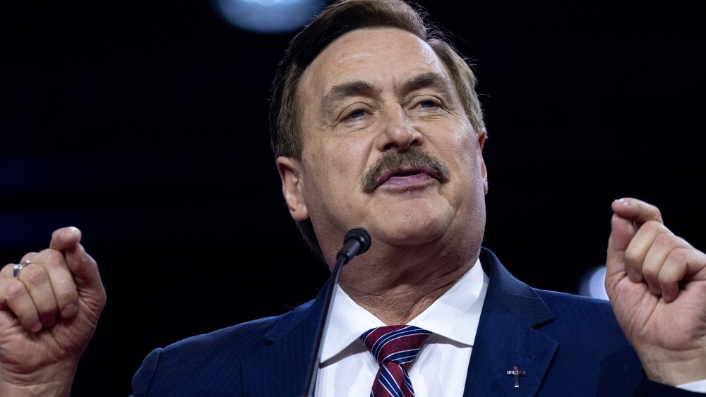 My Pillow Guy Mike Lindell's Company Evicted from Minnesota Warehouse Denies Money Woes: 'Everything's OK'