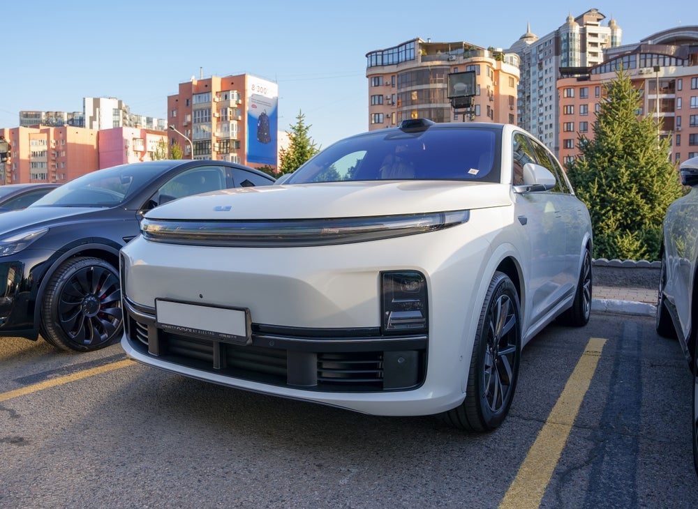 0 News Article Image Tesla's Chinese Rivals Li, Xpeng, Nio Surge While Rivian Declines In Pre-Market As Trump Revokes Biden's EV Target - NIO  ( NYSE:NIO ) , Li Auto  ( NASDAQ:LI ) 