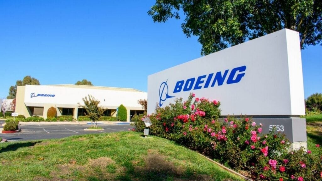 3 News Article Image Boeing, General Motors et 3 actions à surveiller avant mardi - Brown & Brown