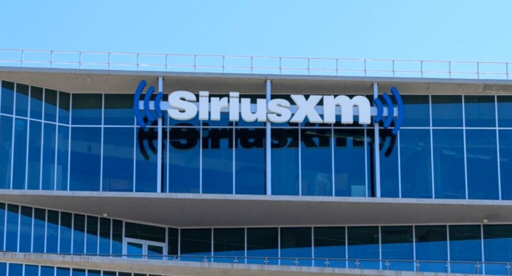 3 News Article Image Les résultats du quatrième trimestre de Sirius XM dépassent les estimations, le PDG met en avant la concentration sur les abonnements en voiture et la croissance soutenue par la publicité - Sirius XM Holdings