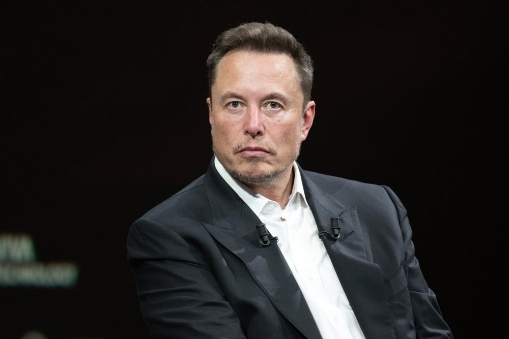 Elon Musk Says Treasury Officials 'Breaking The Law Every Hour' By Approving Fraudulent Payments — DOGE Lead Wants A Blockchain Fix