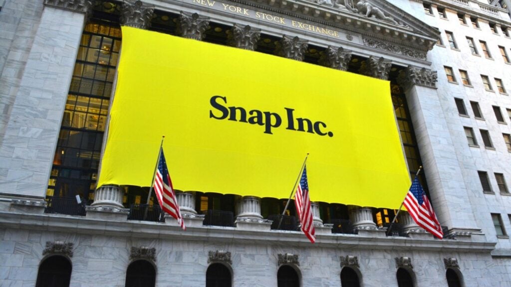 4 News Article Image Snap Stock Soars After Q4 EPS, Revenues Beat: Details - Snap  ( NYSE:SNAP ) 