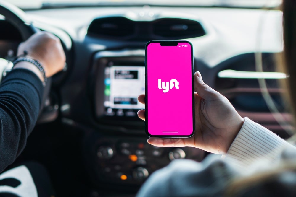 1 News Article Image Vista previa de ganancias del cuarto trimestre de Lyft: racha de superación de ingresos y EPS en juego después del fuerte cuarto trimestre del rival Uber - Mobileye Global