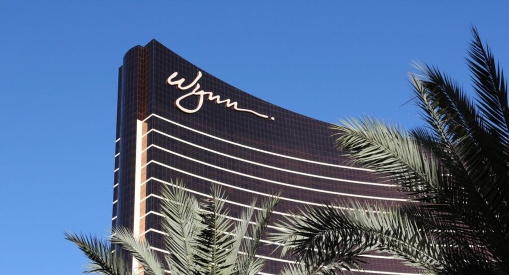 0 News Article Image Ganancias del cuarto trimestre de Wynn Resorts: Fuertes resultados en Wynn Palace y propiedades de Las Vegas compensados por declives en Macao, Boston Harbor, acciones moderadas - Wynn Resorts