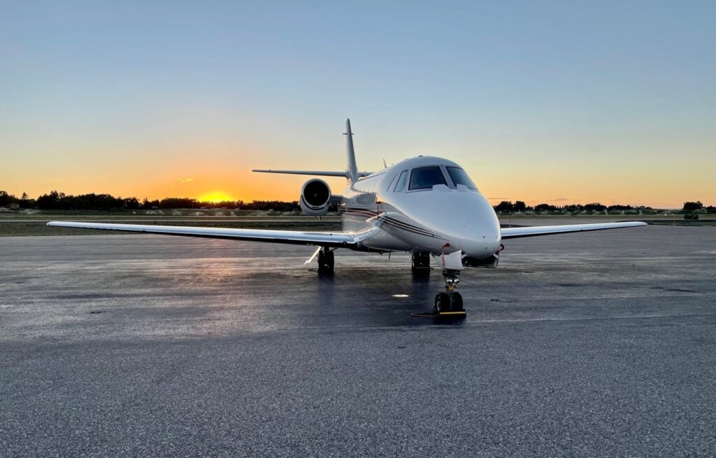 0 News Article Image Two Dead After Planes Collide Near Arizona's Marana Regional Airport - Delta Air Lines  ( NYSE:DAL ) 