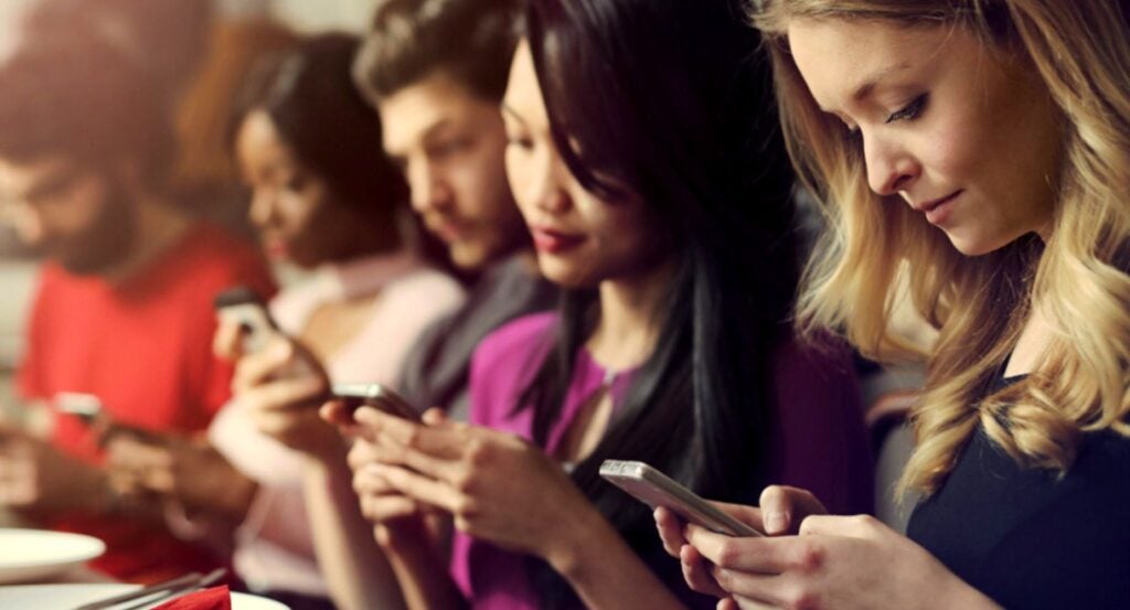 0 News Article Image T-Mobile Beats Estimates, But Customer Growth Leaves Investors Wanting More, Says Analyst - Comcast  ( NASDAQ:CMCSA ) , AT&T  ( NYSE:T ) 