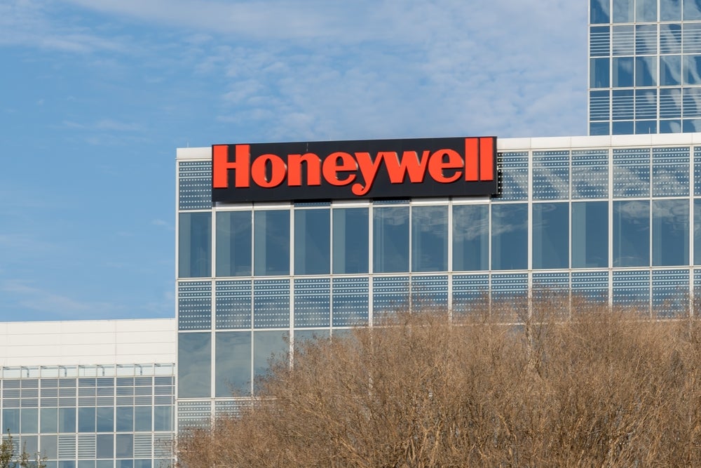 2 News Article Image Honeywell Q1: Strong Growth In Aerospace Offsets Industrial Dip, Narrows Outlook Amid Uncertain Demand - Honeywell Intl  ( NASDAQ:HON ) 
