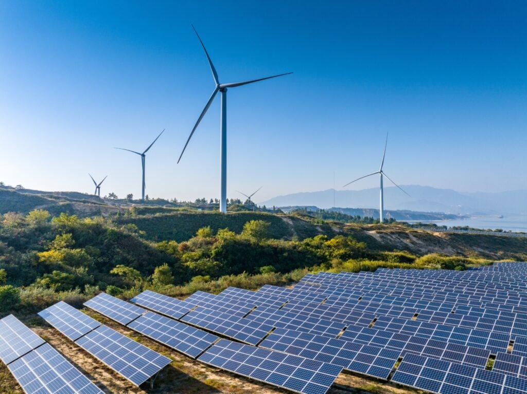 0 News Article Image Las acciones de First Solar enfrentan una fuerte presión de venta el miércoles: ¿Qué está sucediendo? - First Solar